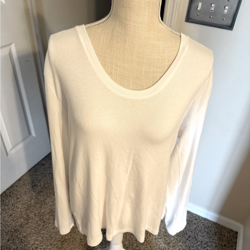 White Crewneck long sleeved Tshirt Size
